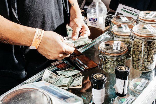 Image of legal marijuana cash sales 