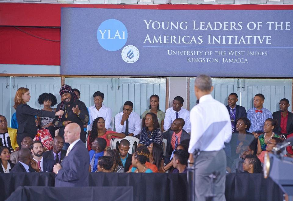 Image of President Obama answering marijuana questions in Jamaica 
